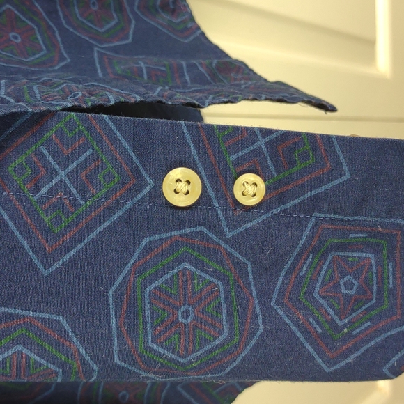Men's Hilfiger Vtg. LS BU Cotton Navy Blue Geometric Pattern Mirror Inside Shirt - Picture 8 of 13